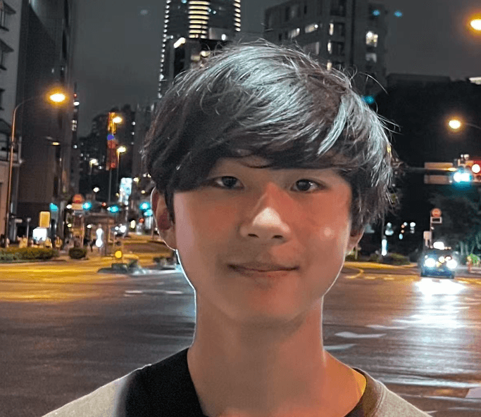 Dennis Xu, First Step Team co-president